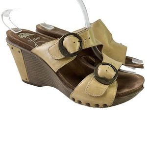 Dansko Womens Fern Leather Wedge Slip On Beige Sandals Comfort Shoes 38 7.5 8
